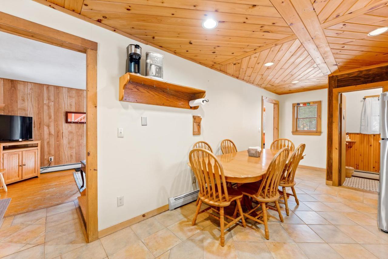 River Road Treehouse Retreat Warrensburg Εξωτερικό φωτογραφία