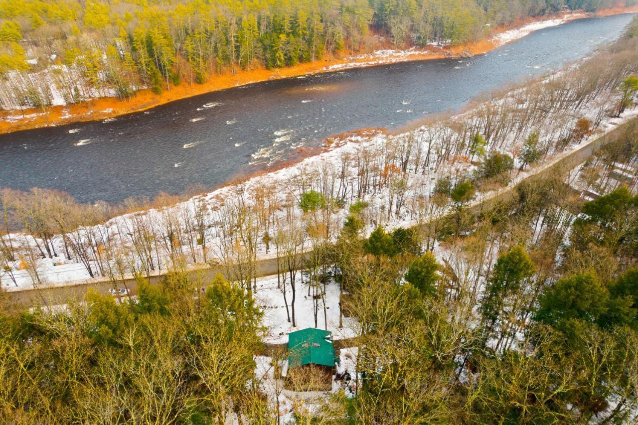 River Road Treehouse Retreat Warrensburg Εξωτερικό φωτογραφία