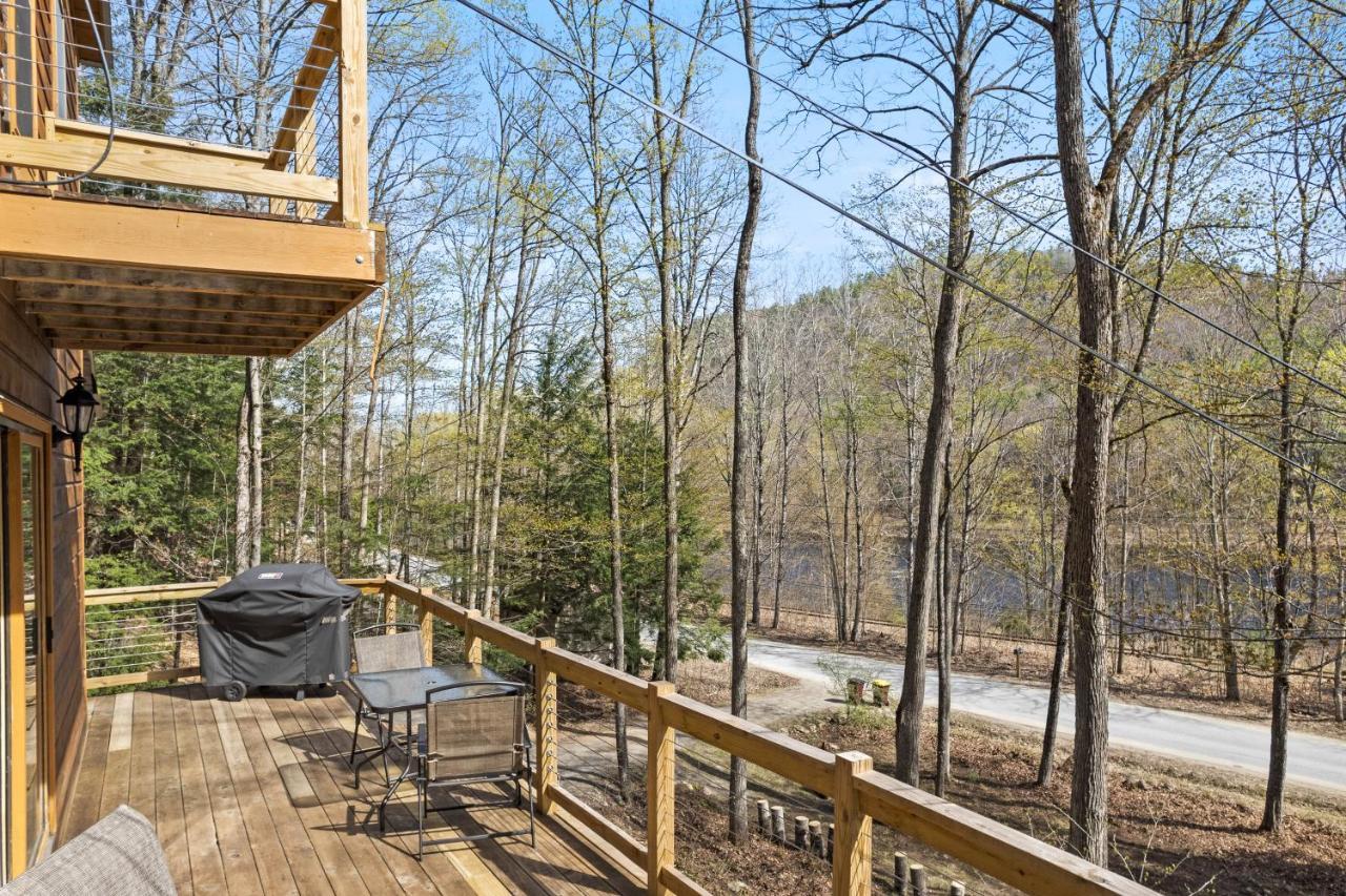 River Road Treehouse Retreat Warrensburg Εξωτερικό φωτογραφία